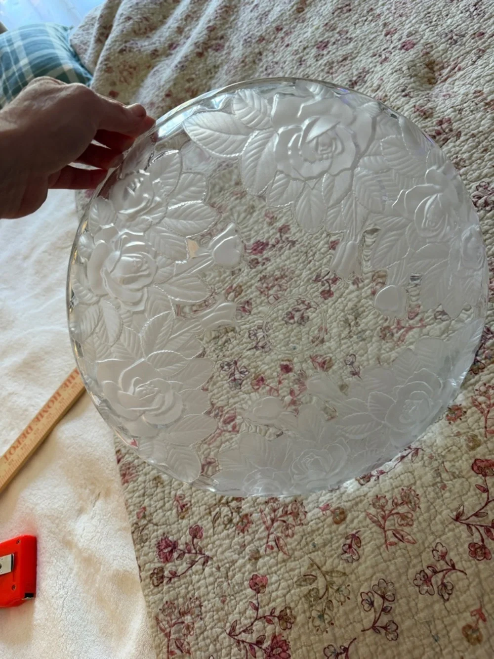 HOME BEAUTIFUL Crystal Floral Platter - Clear